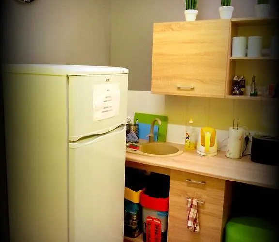 Auberge de jeunesse Puzzle - Jezyce *