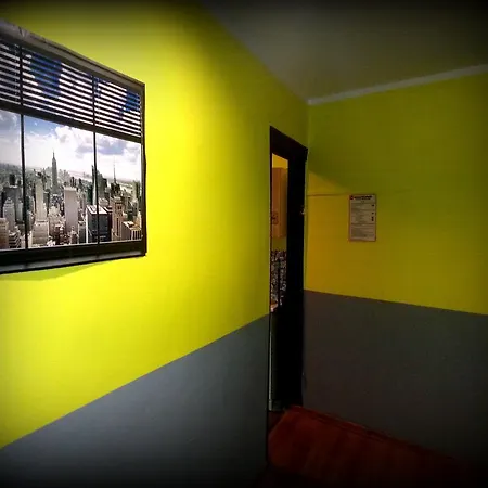 Hostel Puzzle - Jezyce *