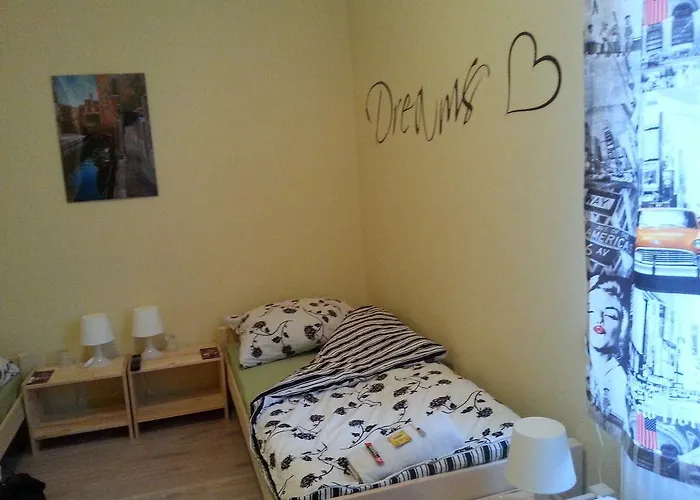 אכסניה Puzzle - Jezyce