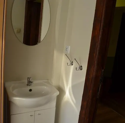 Puzzle - Jezyce אכסניה פוזנן